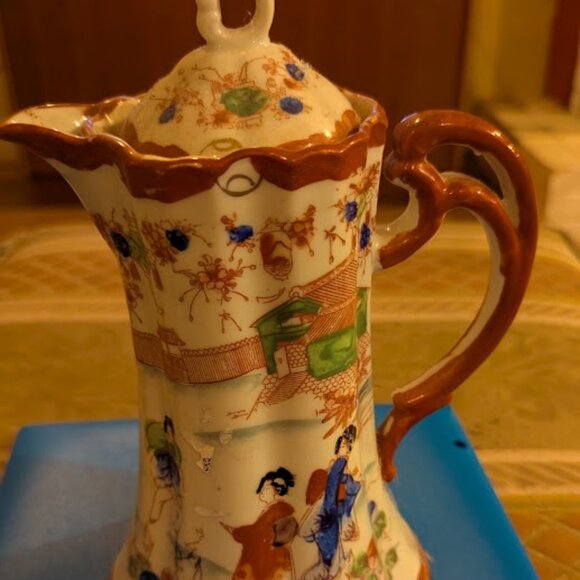teapot - Picture 1 of 4